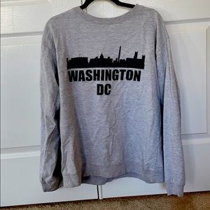 Large soft Washington DC sweatshirt city line!